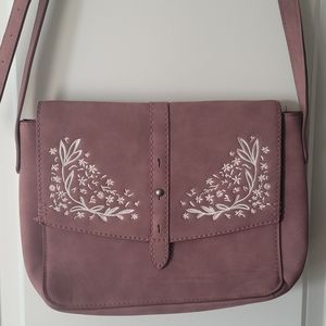 Universal thread purse